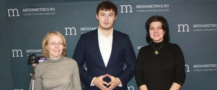 Медиаметрикс кз. Mediametrics. Радио Медиаметрикс. Медиаметрикс логотип. Mediametrics Россия mediametrics.