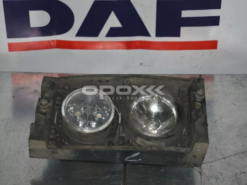 Противотуманки даф 105. Фара противотуманная daf 105. фара противотуманная даф 105 диодная. противотуманная диодная фара даф 105 5 линз. противотуманная фара daf xf 105.
