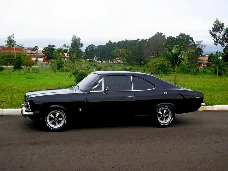 Опала машина. Chevrolet caravan comodoro. Chevrolet opala 2500 1970. Chevrolet opala 77. Черный шевроле опала 1980.