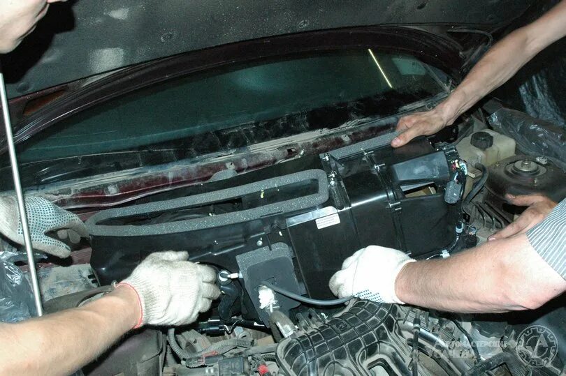 снятие генератора приора с кондиционером 16 клапанов. генератор на приору 16 клапанов с кондиционером. как снять кондиционер на приоре видео. крепления для кондиционера на лада приора. как снять кондиционер на приоре видео.