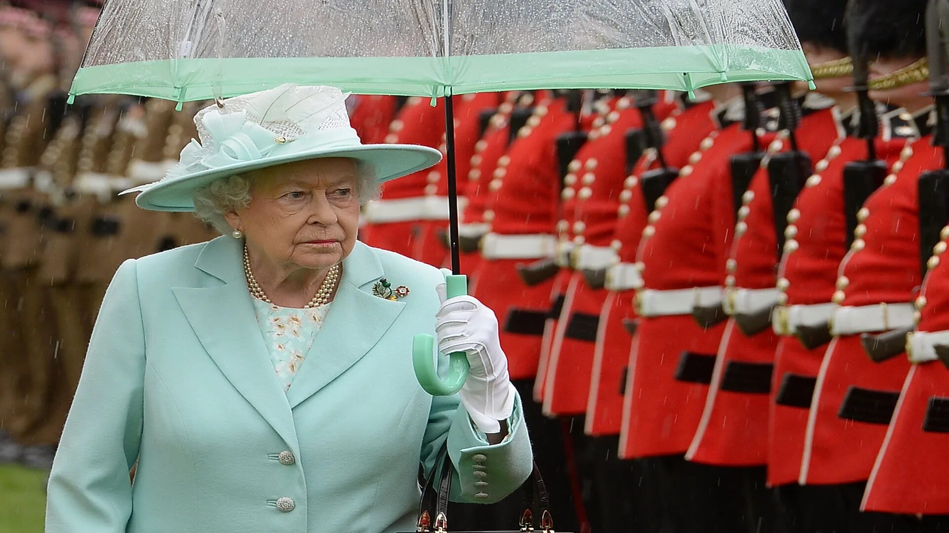 Queen london. Елизавете 2 королеве англии. Queen london. Queen london. Елизавете 2 королеве англии.