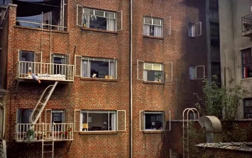 Окно во двор 1998. Хичкок окно во двор. Окно во двор 1998. Окна во двор книга. Вид из окна хичкок.