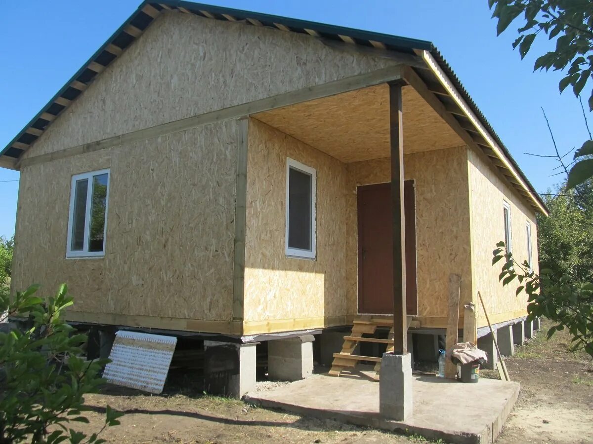 Дачный сип. Домик из сип панелей. дачный дом из сип панелей. маленький домик из сип панелей. дачный домик из сибпанелей.