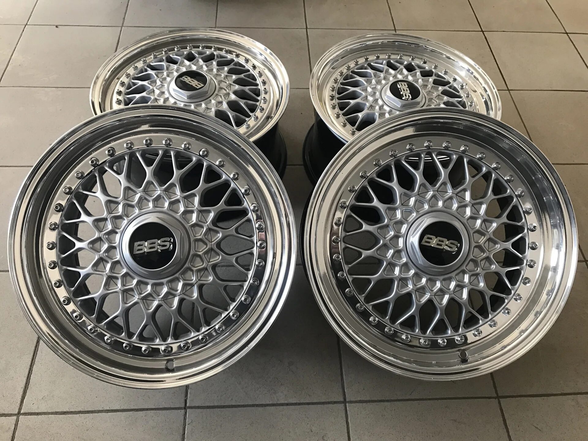 Диск мода. Диски BBS r16 BMW. Диски r15 BBS BMW e46. BBS r19 s206. Диски BMW BBS r18.