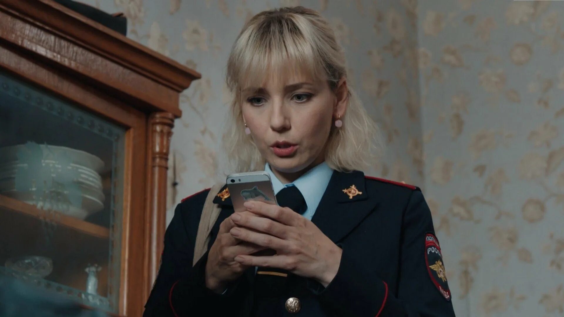 Девушки с макаровым содержание. Сериал макаров 2025. сериал девушки с макаровым 2 сезон. девушки с макаровым 2 сезон 2025. екатерина решнова девушки с макаровым.