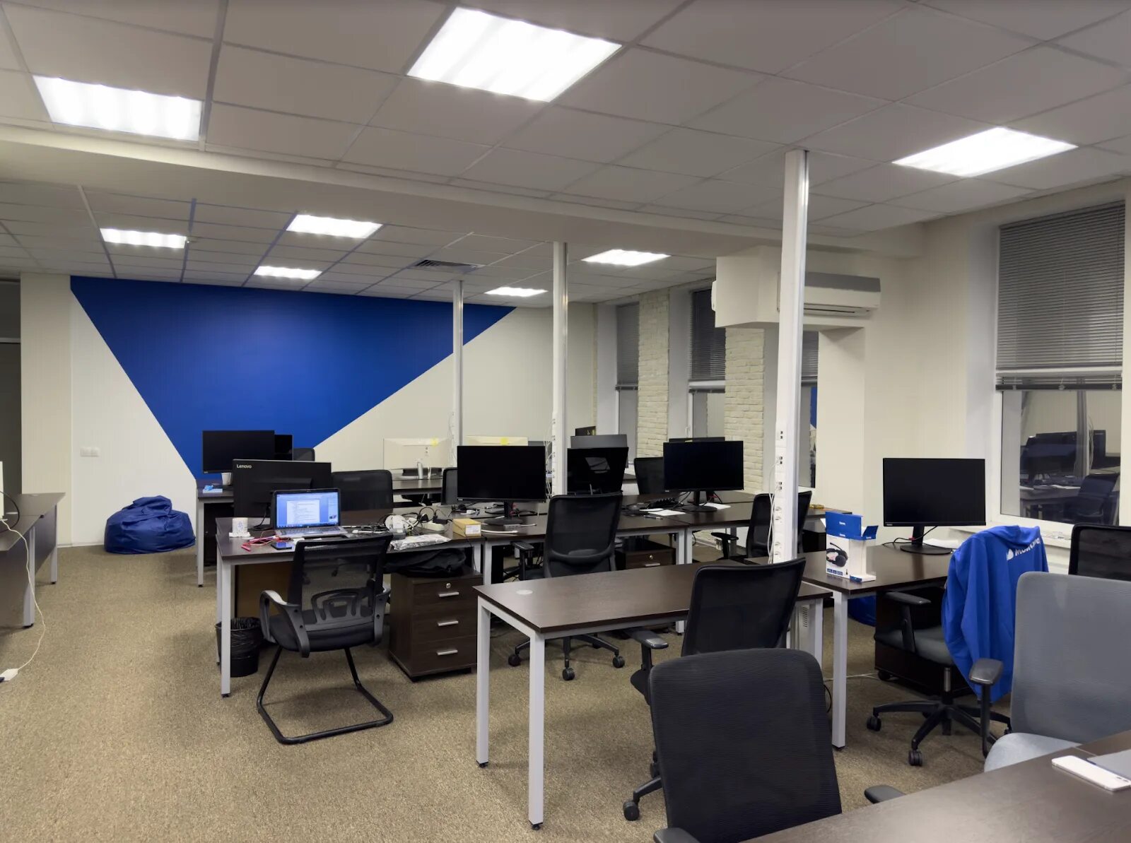 Где работать 2022. Берзарина selectel. Парк николаева чебоксары каток. Cloudpayments офис компании. Шабаев антон игоревич петргу.