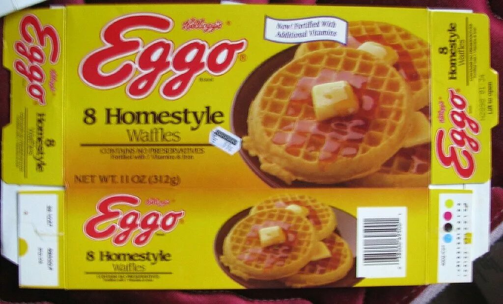 Купили 3 пачки вафель по 100 г. Вафли Eggo stranger things. Вафли Eggo коробка. Eggo вафли из ОСД. Eggo вафли из ОСД упаковка.