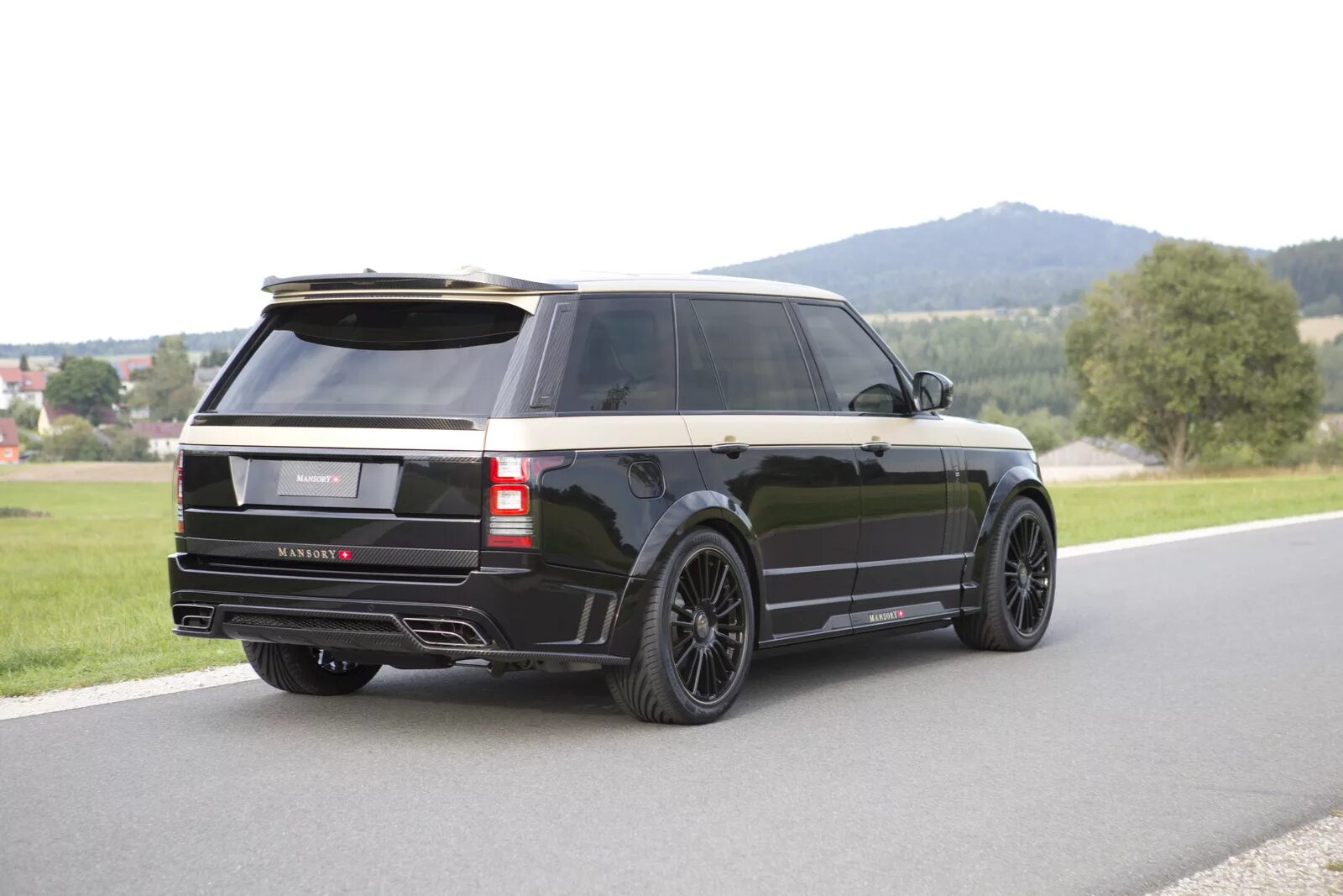 Range rover vogue 2016 tuning. Range rover sport 2014 mansory. Рендж ровер вог 4. Range rover vogue mansory. Range rover sport 2021.