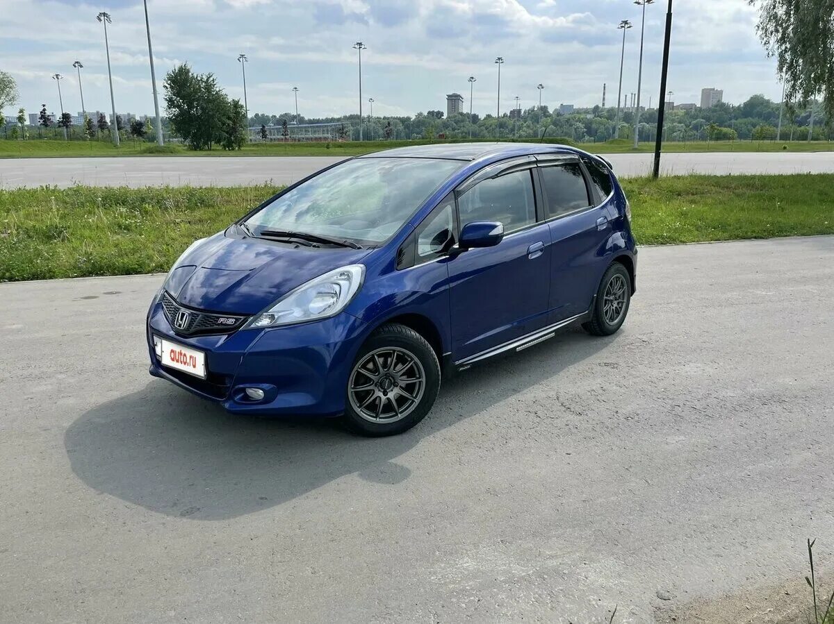 Honda jazz 2. хонда джаз 2012. Honda jazz 2008 2 поколение. Honda jazz 1. хонда джаз 2 поколение rs.