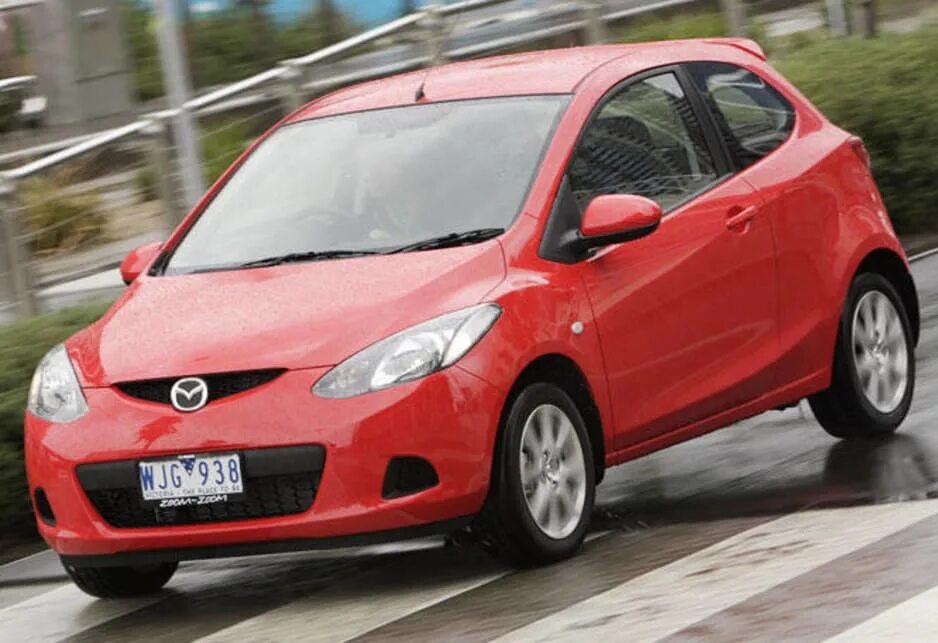 Авито хэтчбек автомат. Mazda 2. Mazda 2+2. Mazda 2 Hatchback. Mazda 2 2009.