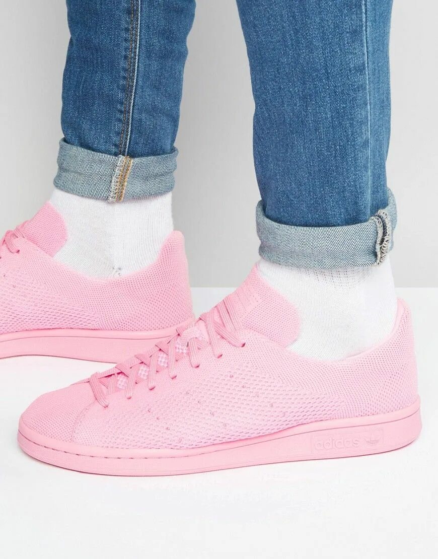 Adidas superstar pink. Adidas gazelle женские розовые. Adidas sambarose w женские. Кроссовки adidas superstar розовые. Адидас кроссовки originals розовые.