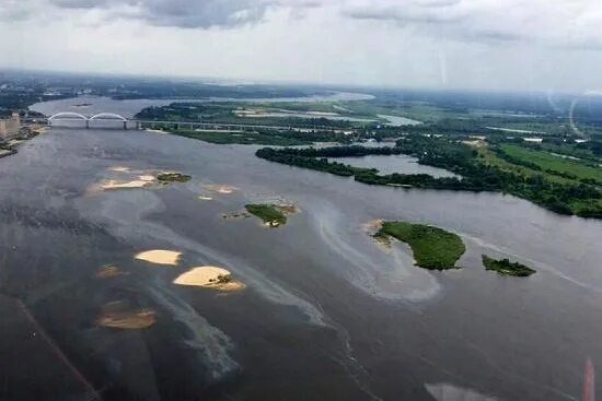 Обстановка на волге. Разлив Волги в Нижнем Новгороде. Акватория Волги Нижний Новгород. Бурнаковская Низина Нижний Новгород. Сормовский Затон реки Волга.