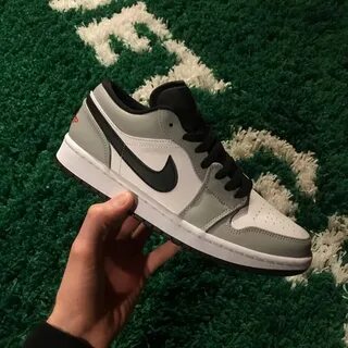 Jordan 1 low grey