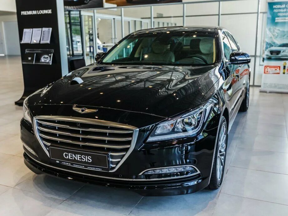 Генезис автомобиль отзывы. Премиум Genesis Hyundai. Хендай Генезис черный. Хендай Дженезис черный. Представительский Хендай Дженезис.