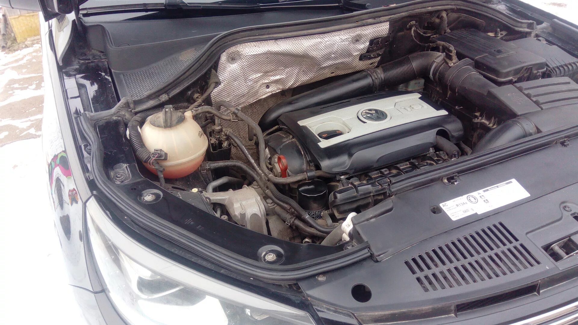 Тигуан 2. Температура двигателя volkswagen tiguan. Греется тигуан. 4 спидометр. Двигатель 2005г.