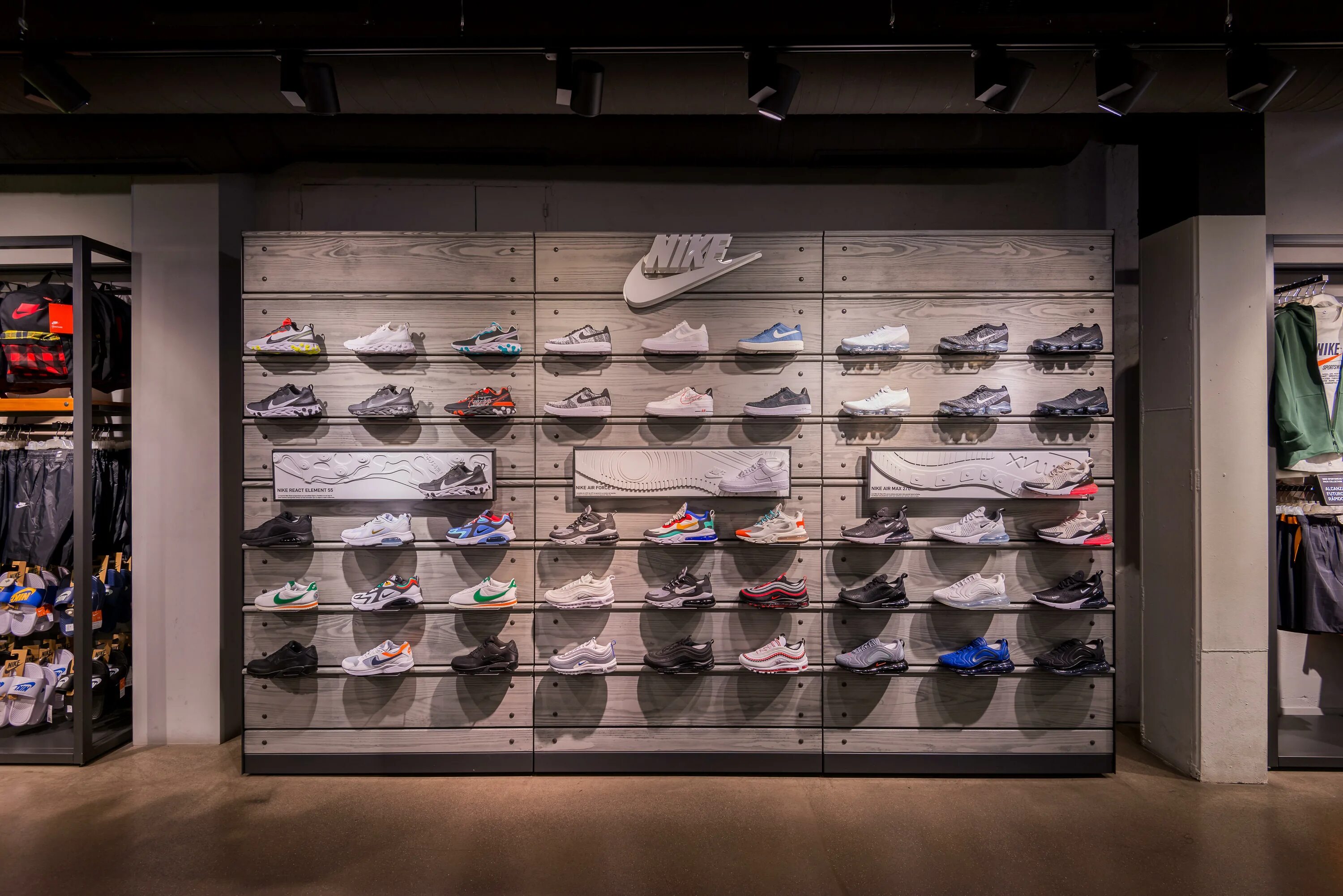 Nike Store. Nike Mağazasi. Финки найк. Магазин найк в минске