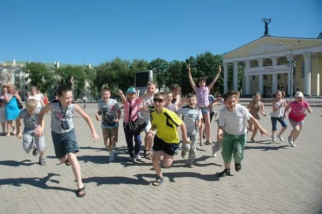 В какие лагеря отправляют детей из белгорода. Лагерь Дубравушка Белгородская область. Летние лагеря Белгородская область. Детские лагеря в Белгородской области. Оздоровление белгородских детей.