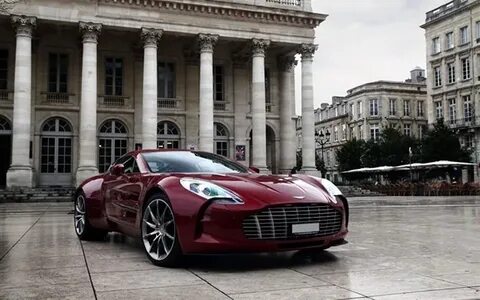 Роскошный автомобиль