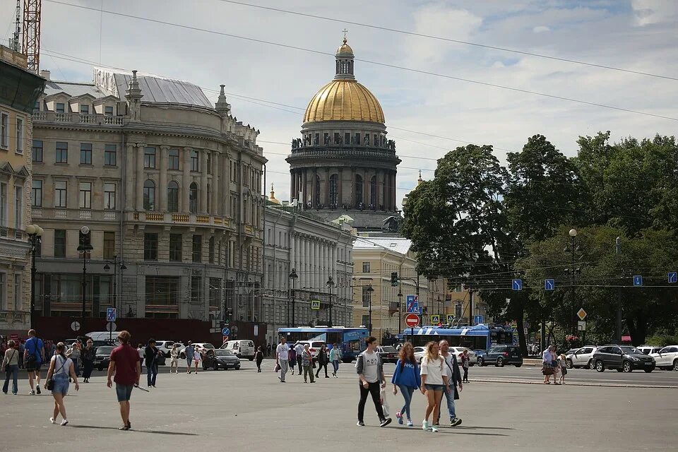 Как переехать в петербург. Как переехать в Питер. Как переехать в Санкт-Петербург. Переезд в СПБ фото. Переезд Санкт Петербург как переехать в Санкт Петербург.