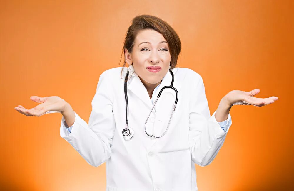 Плохой психолог. Кресло психолога. Плохой психотерапевт. Мемы про психологов смешные. Странный психолог.