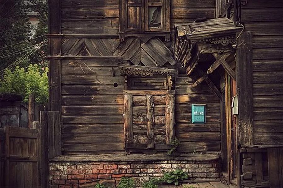 Деревенский домик в америке 19 век. Старый деревянный дом. Старый деревянный дом. Страшный дом. Старинный дом во сне.