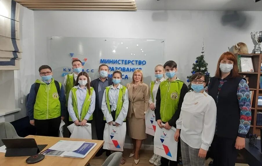 Кружок детский нацпроект образование. Дополнительное образование кузбасс. Образовательная платформа навигатор. Навигатор дополнительного образования логотип. Навигатор дополнительного образовани.