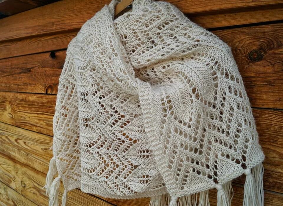 палантин мадли. вязаный палантин. ажурное вязание палантинов. ажурное вязание палантинов. палантин гартер бриз.