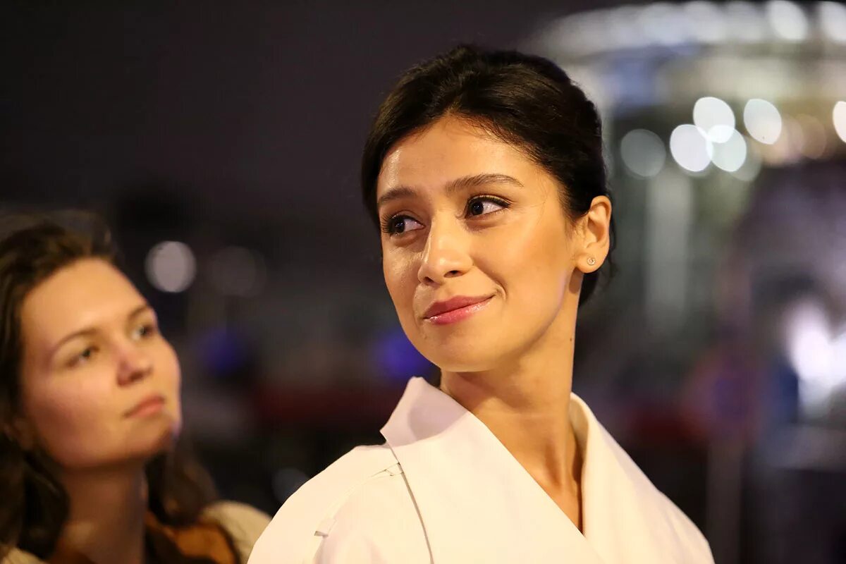 Сериал равшана. Актриса таджичка равшана. Куркова, равшана бахрамовна. Равшана куркова 2022. Равшана куркова фото.