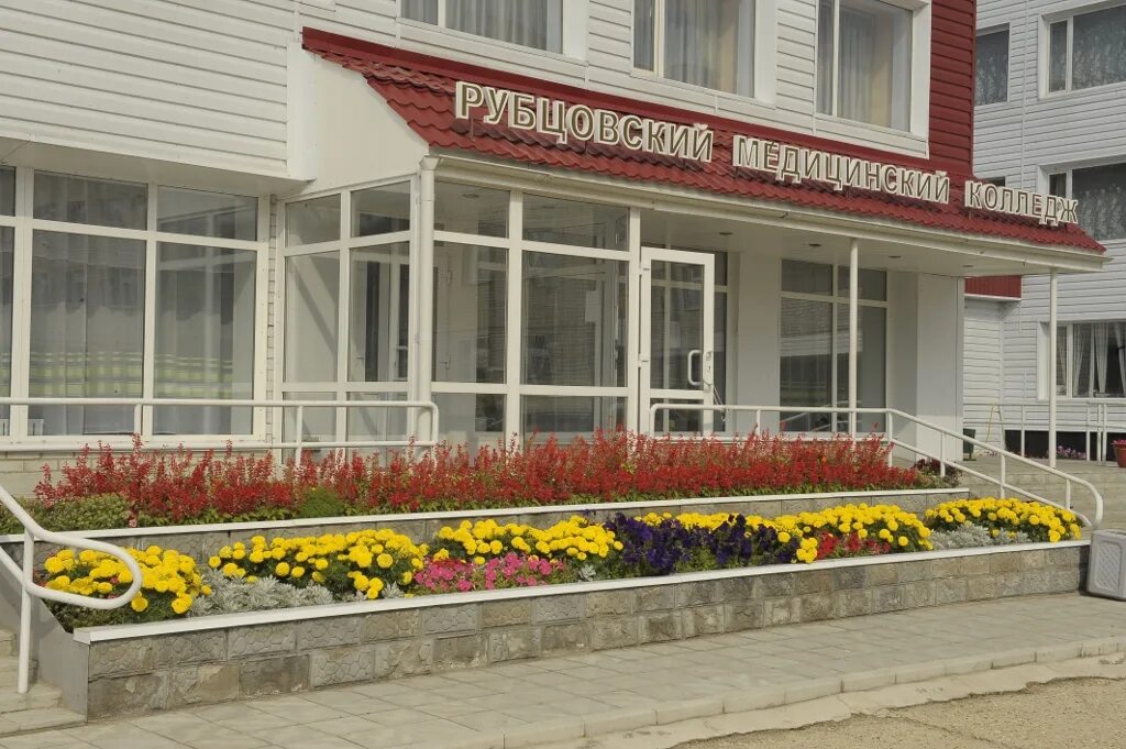 хахлыновой 2019. директор мед колледжа элиста. день спо в медколледже в россии 2022. калмыцкий медицинский колледж. медколледж элиста.