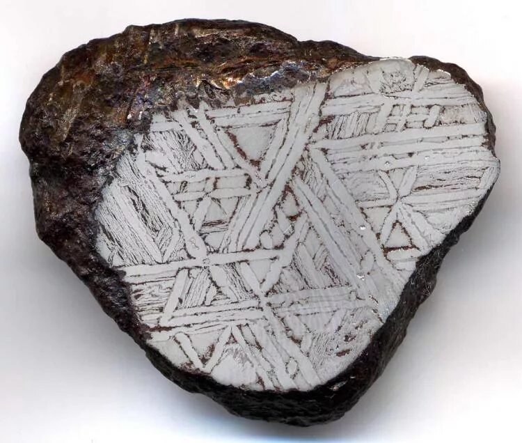 метеориты характеристика. структура метеорита. метеориты характеристика. видманштеттова структура. видманштеттова структура.