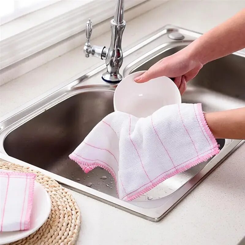 Как постирать полотенце в домашних условиях. Кухонные тряпки. Тряпка для протирания посуды. Тряпочки для мытья посуды. Салфетки для мойки посуды.