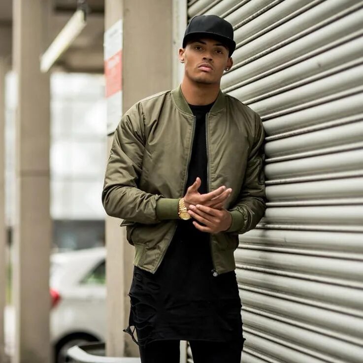 Палеонтолог эрвин барбур. He bought jacket. He bought jacket. Тейлор китч в американском убийце. Taylor kitsch american assassin.