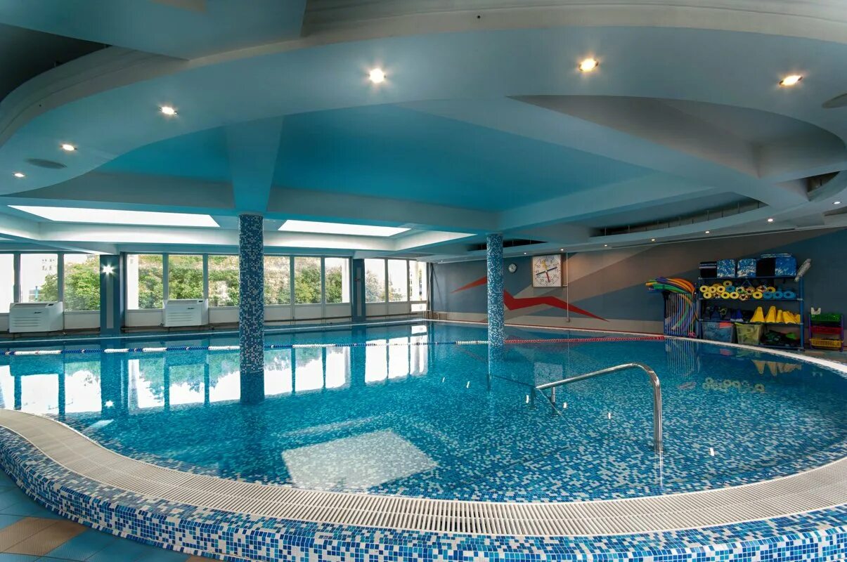 X fit бассейн москва. X fit южный лед. Бассейн бутово парк. Фитнес хаус щербинка. 1.