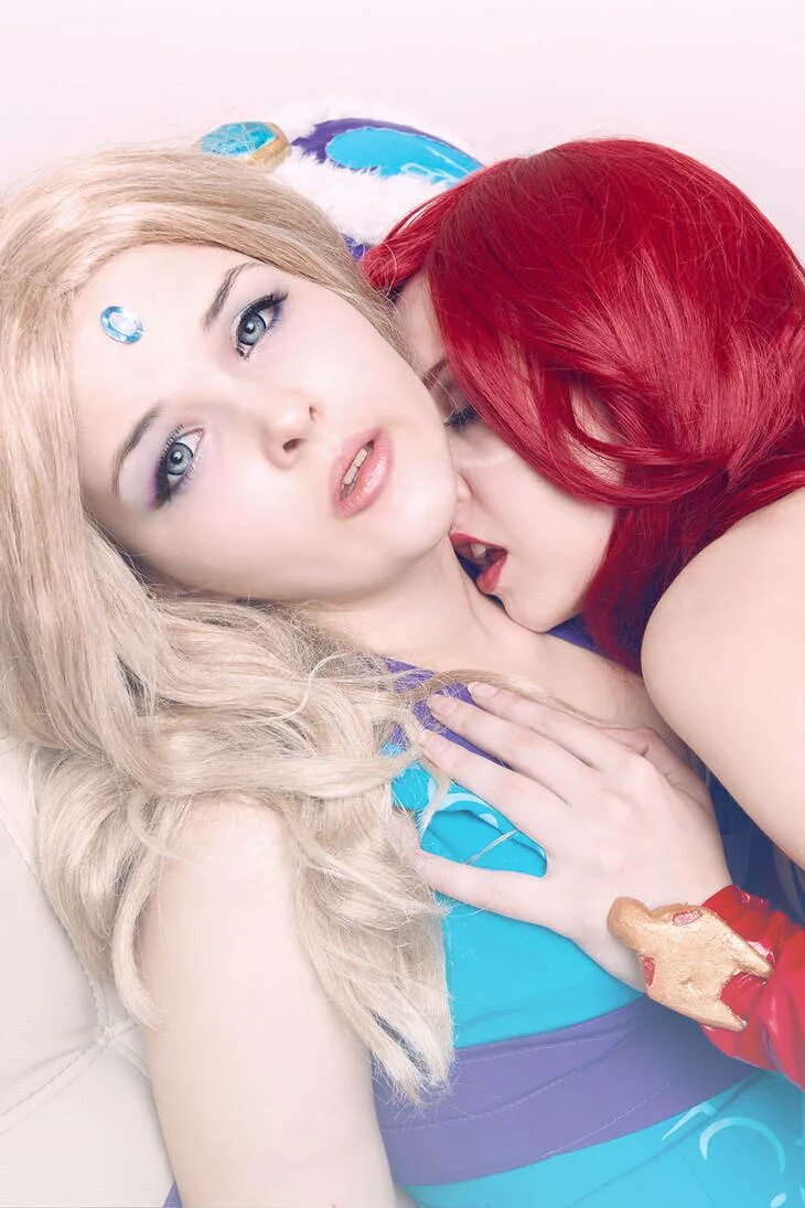 Lesbians 19. Crystal Maiden and Lina Cosplay. Lina Crystal Maiden Юри.