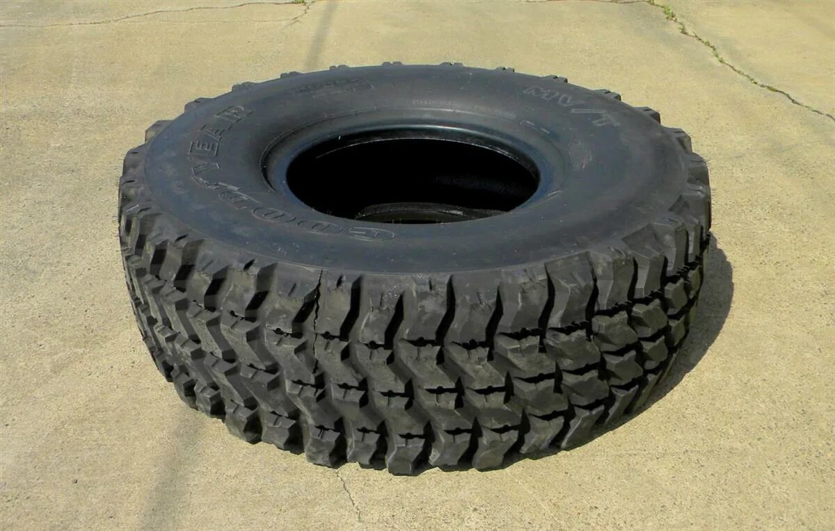 Шины r20 б у. 395/85r20 Кама. 395 / 85r20 Goodyear. Шины 395/85 r20. Резина 395/85r 20.