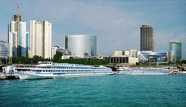 Море екатеринбург картинки. Екатеринбург порт семи морей. Екатеринбург море. Море в екб. Море в челябинске.