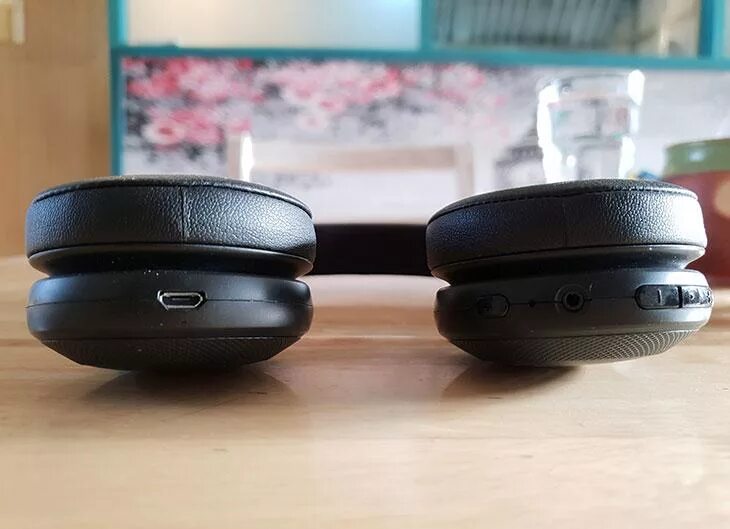 Наушники jbl 720 bt. Jbl e50bt. Jbl tune 720. Jbl tune 770nc blue. Jbl 720bt черные.