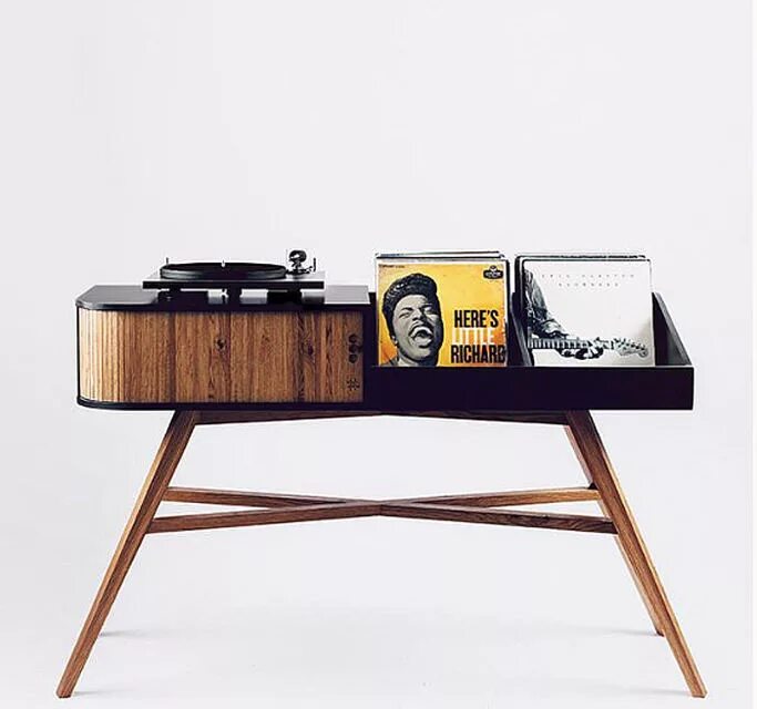 Table records. Норвежский мебельный бренд hrdl разработал vinyl table. виниловые пластинки на столе. столик для винилового проигрывателя. столик для проигрывателя винила.