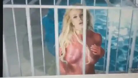 CelebsFlash.com_Britney_Bodypainted 10.jpg.