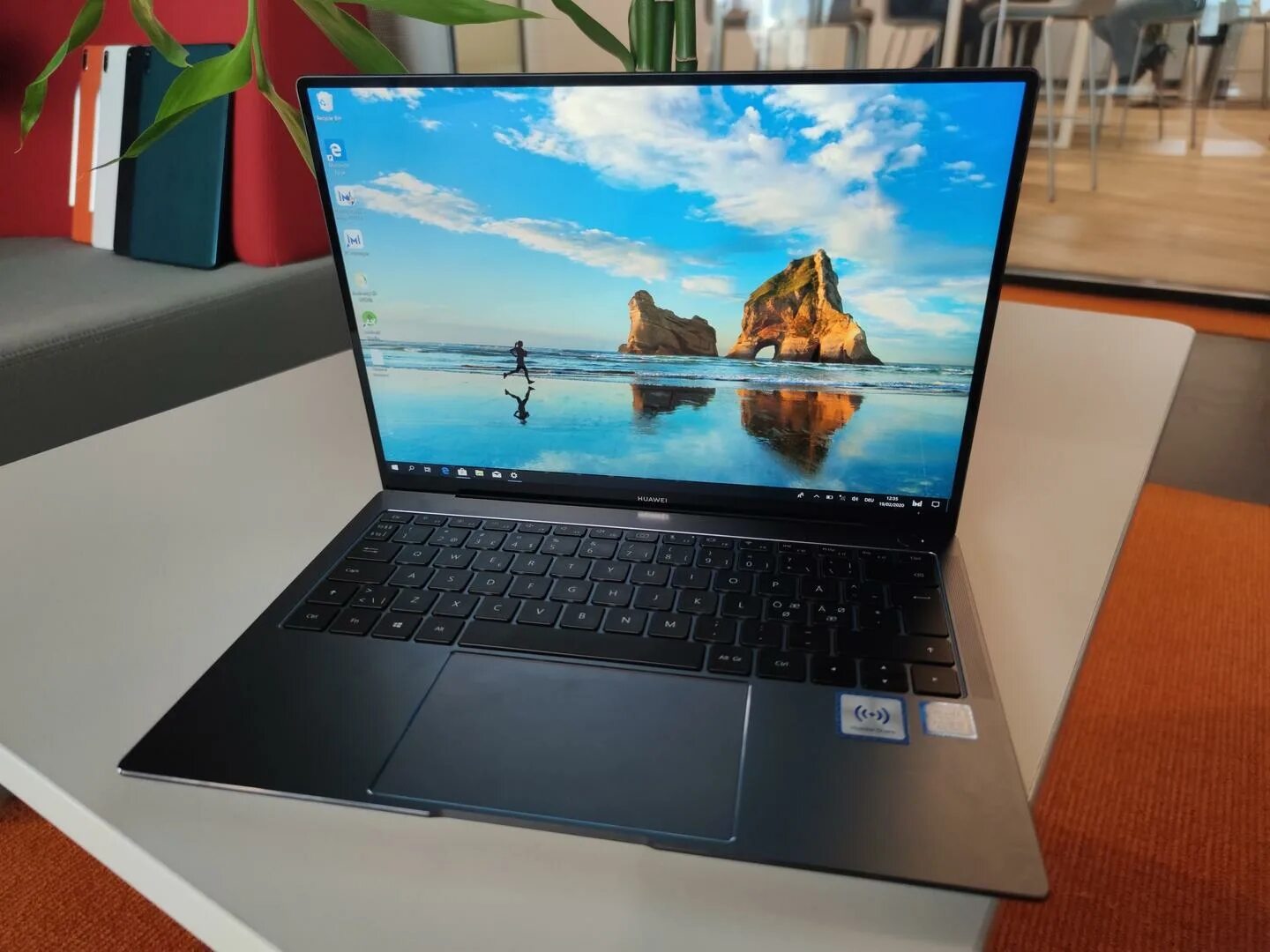 Huawei matebook pro 2024. Huawei MATEBOOK X Pro 2020. Ноутбук Huawei MATEBOOK 13 2020. Ноутбук Huawei MATEBOOK Pro 2020. Ультрабук Huawei MATEBOOK 14 X Pro.