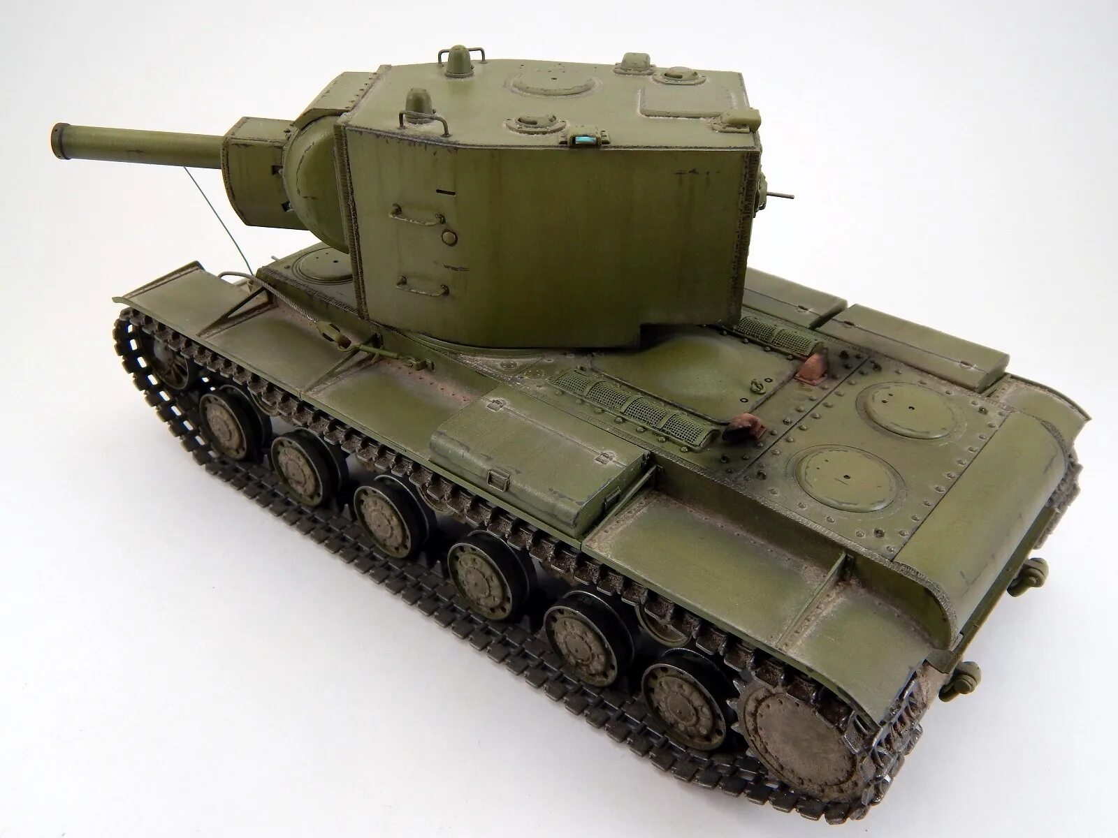 Советский танк кв-2. Кв 002. Калибр танка кв 2. Кв2 танк кубинка. Кв-2 танк вар тандер.