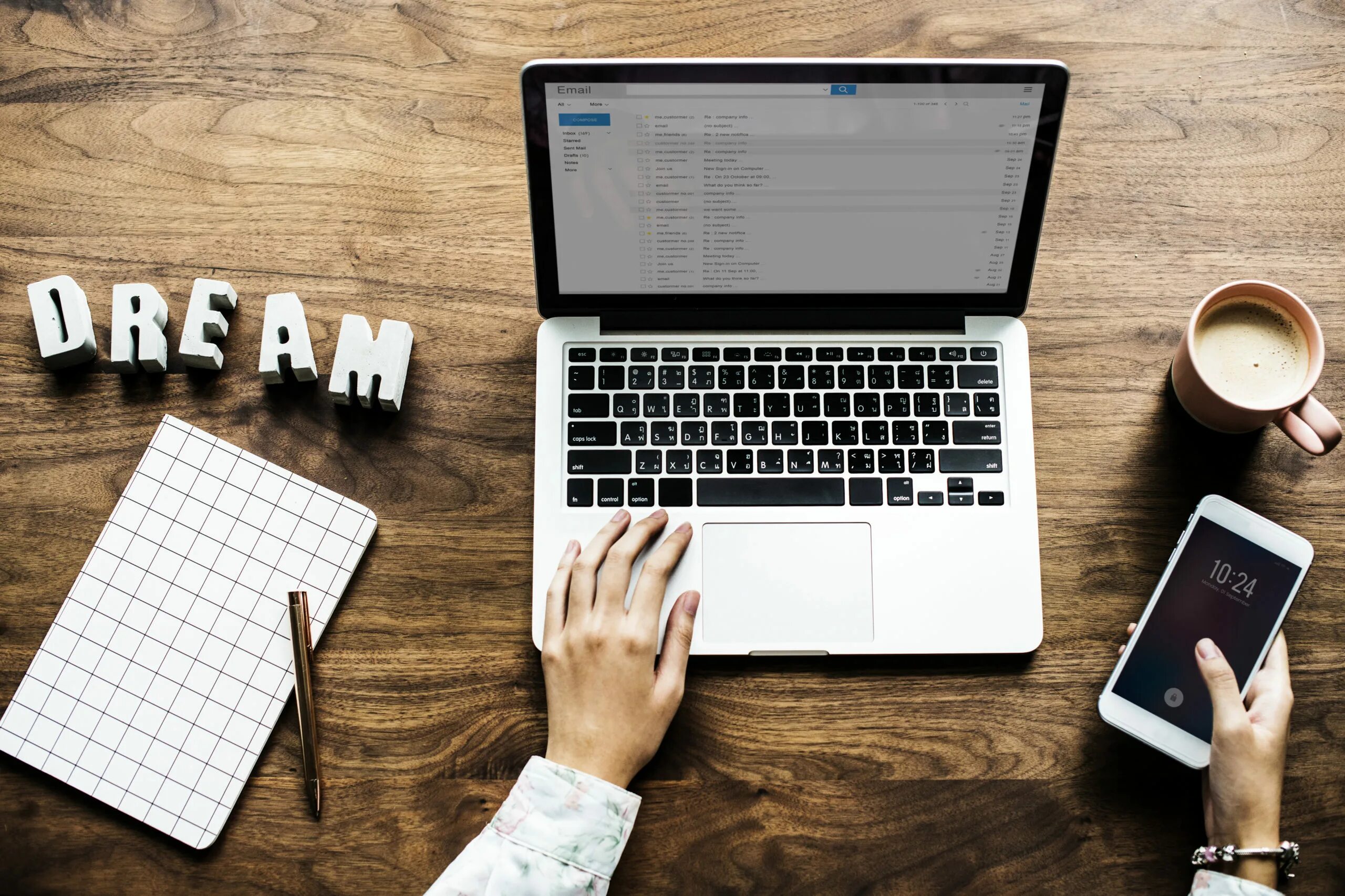 Как создать свой блог. Smm копирайтинг. бизнес блог. интернет журналист. интернет журналистика картинки.