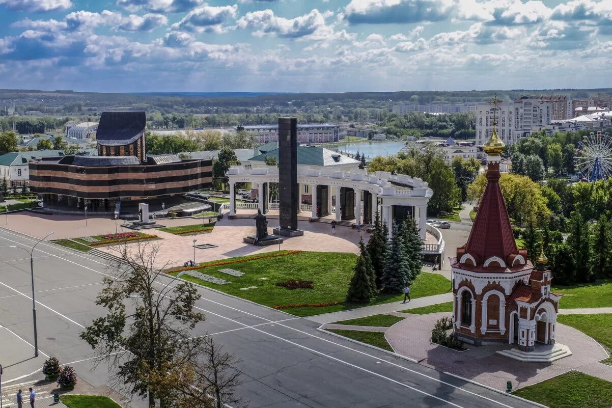 Сколько сегодня в саранске. Архитектура Саранска. Саранск исторический центр. Саранск центр города. Саранск архитектура города.