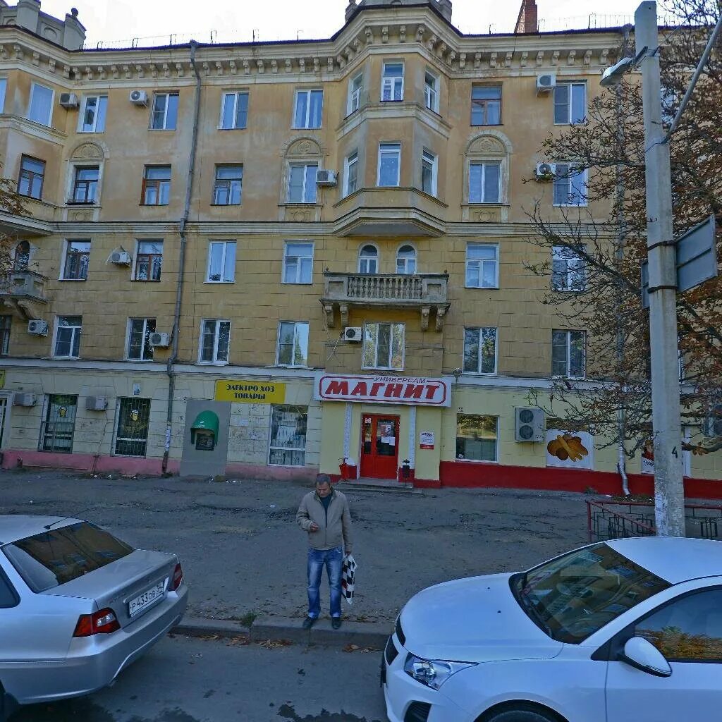 Проспект ленина волгоград сталинград. Проспект ленина волгоград сталинград. Улица проспект ленина волгоград. Проспект ленина 2а волгоград. Проспект ленина 70 волгоград.