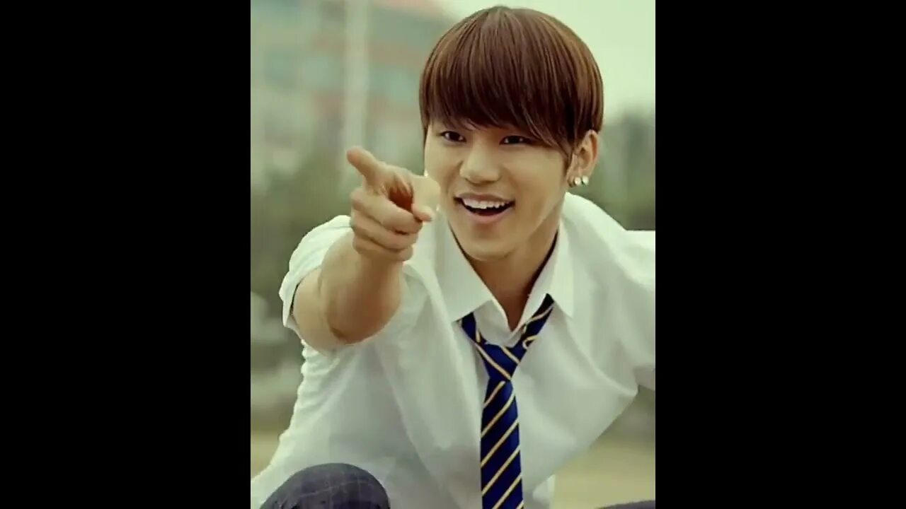 Im in baby. Im in baby. Фото 9 месяцев ребенку. Make a baby. Ребенок улыбается.