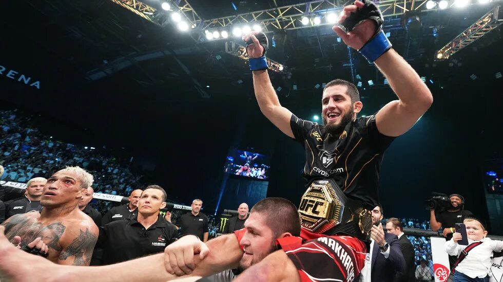 Махачев выиграл бой. Махачев ufc.