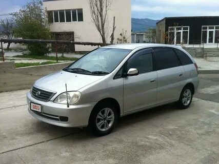 Toyota nadia