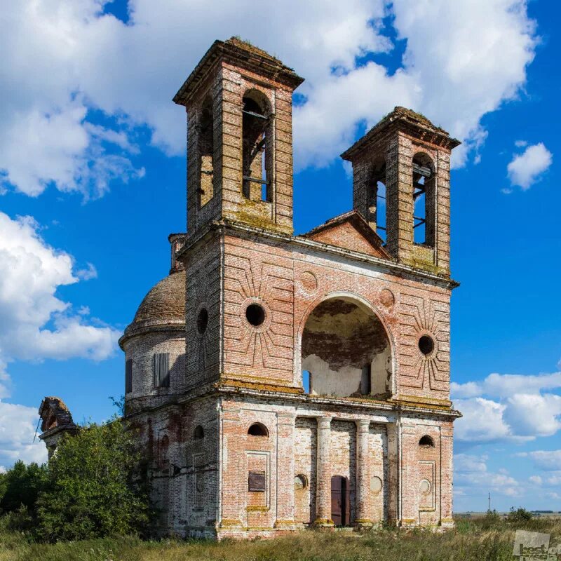 Село порошино. Церковь Михаила Архангела Пензенская область. Пачелмский район Церковь Михаила Архангела. Церковь в Порошино Пензенская область. Порошино Пачелмский район.