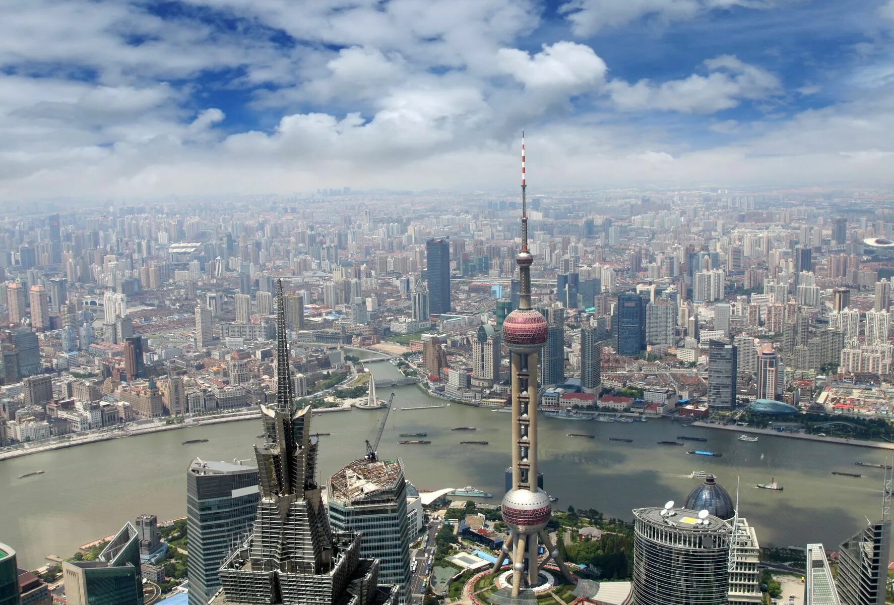 Река хуанпу. Lujiazui шанхай. Шанхайская башня 650 метров. Самый большой город шанхай. Шанхай город в китае.