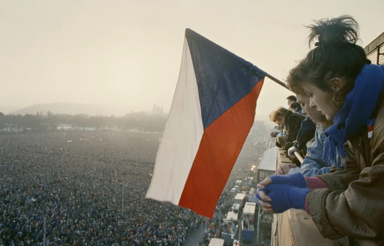 Чехословакия 1989. Революция в Венгрии 1989. Революция в Чехословакии 1989. Бархатные революции 1989.